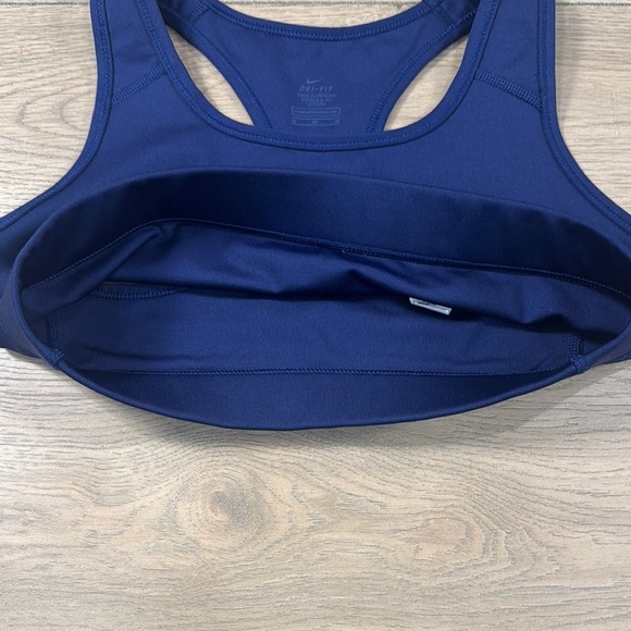 Nike Women's Blue Sports Bra - Picture 5 of 8